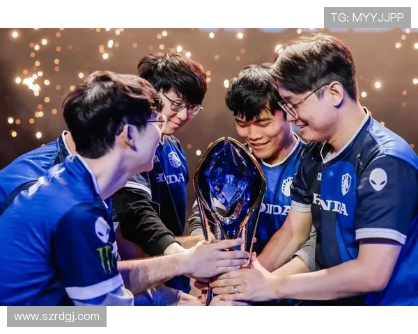 CSGO团队协作排名新突破IG战队表现引发热议与期待