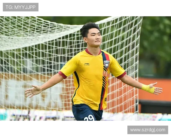 杨强谈网球生涯:从少年梦想到职业巅峰的心路历程 杨强谈网球生涯:从少年梦想到职业巅峰的心路历程