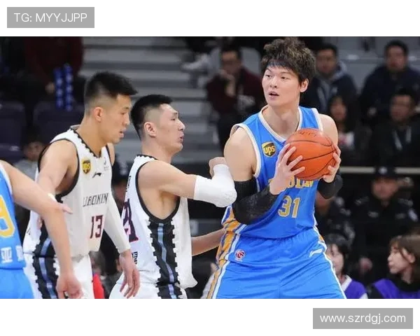 篮球评论:上海篮球队的防反得失 篮球评论:上海篮球队的防反得失